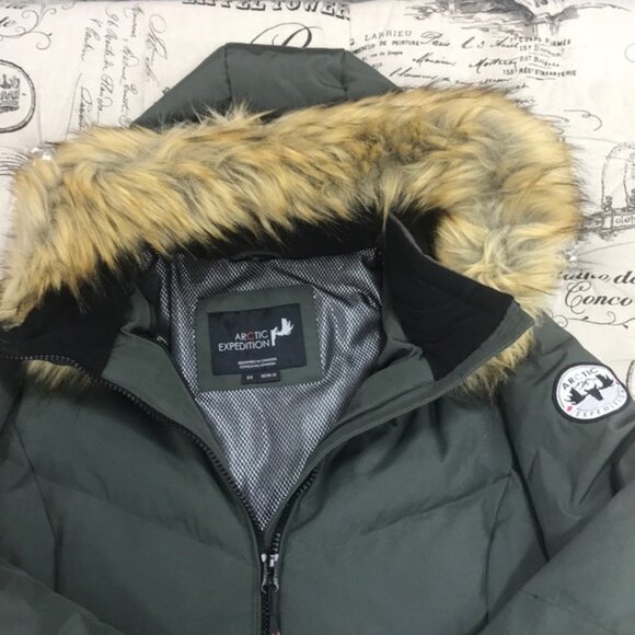 Arctic Expedition Chevron Quilted Down Coat - Picture 5 of 12